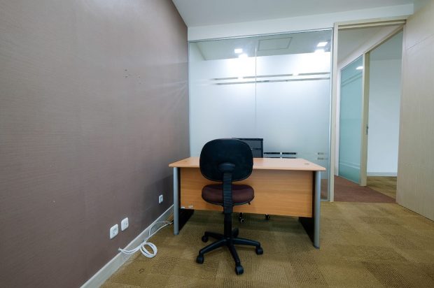 Sewa Office Gandaria 8 Office Tower 121 sqm