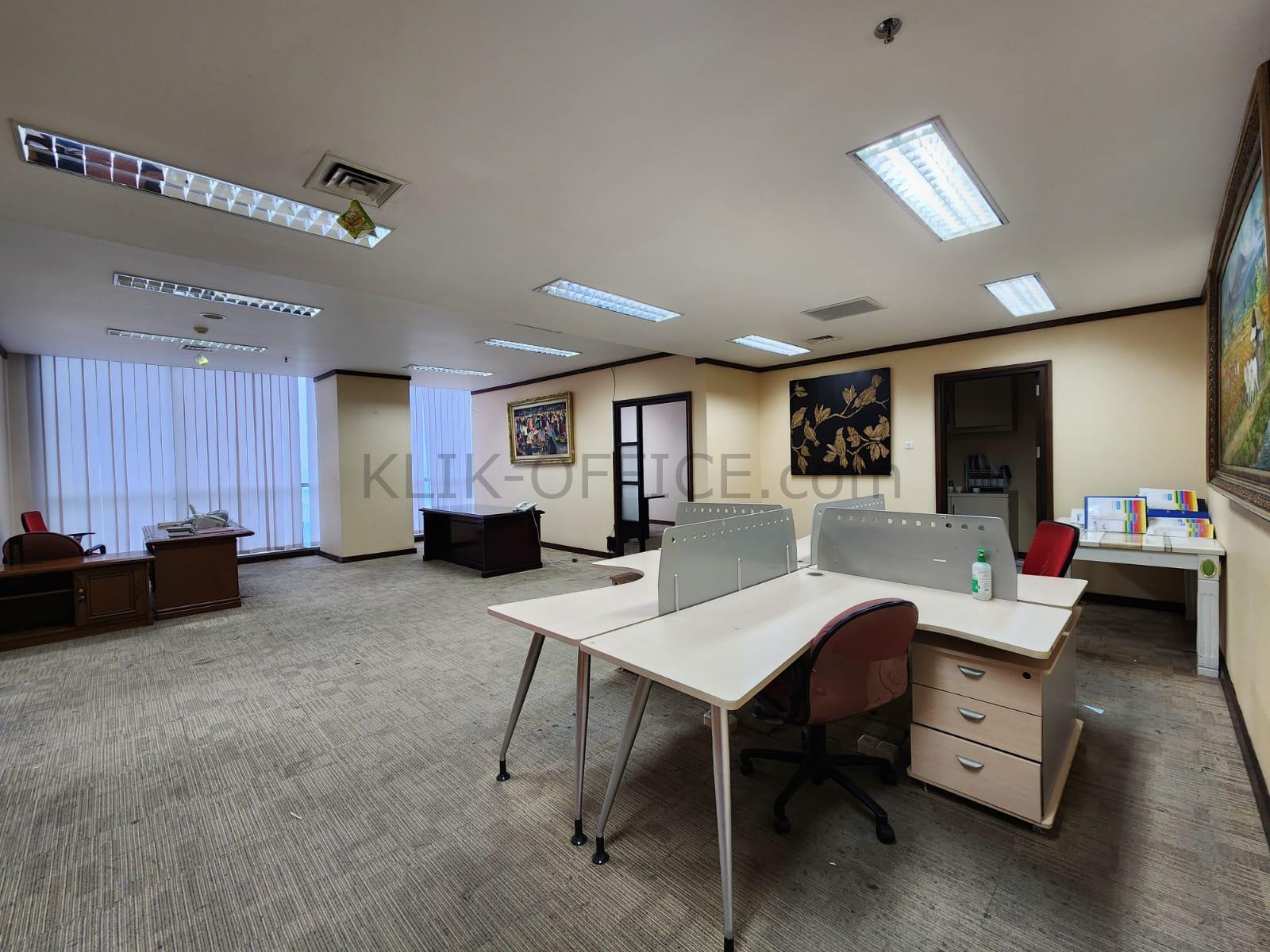Office Space For Rent Gandaria 8 Floor 7 Furnished Condition