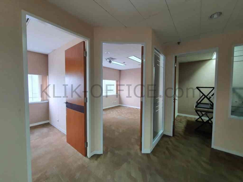 For Rent Plaza Bank Index Furnished Jakarta Pusat