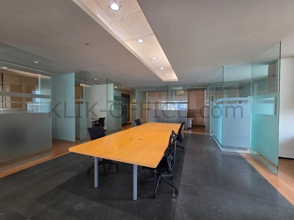 For Rent Equity Tower Furnished Under Floor 20 Jakarta Selatan